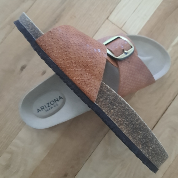Brown Arizona Sandals (nib) - Picture 2 of 3